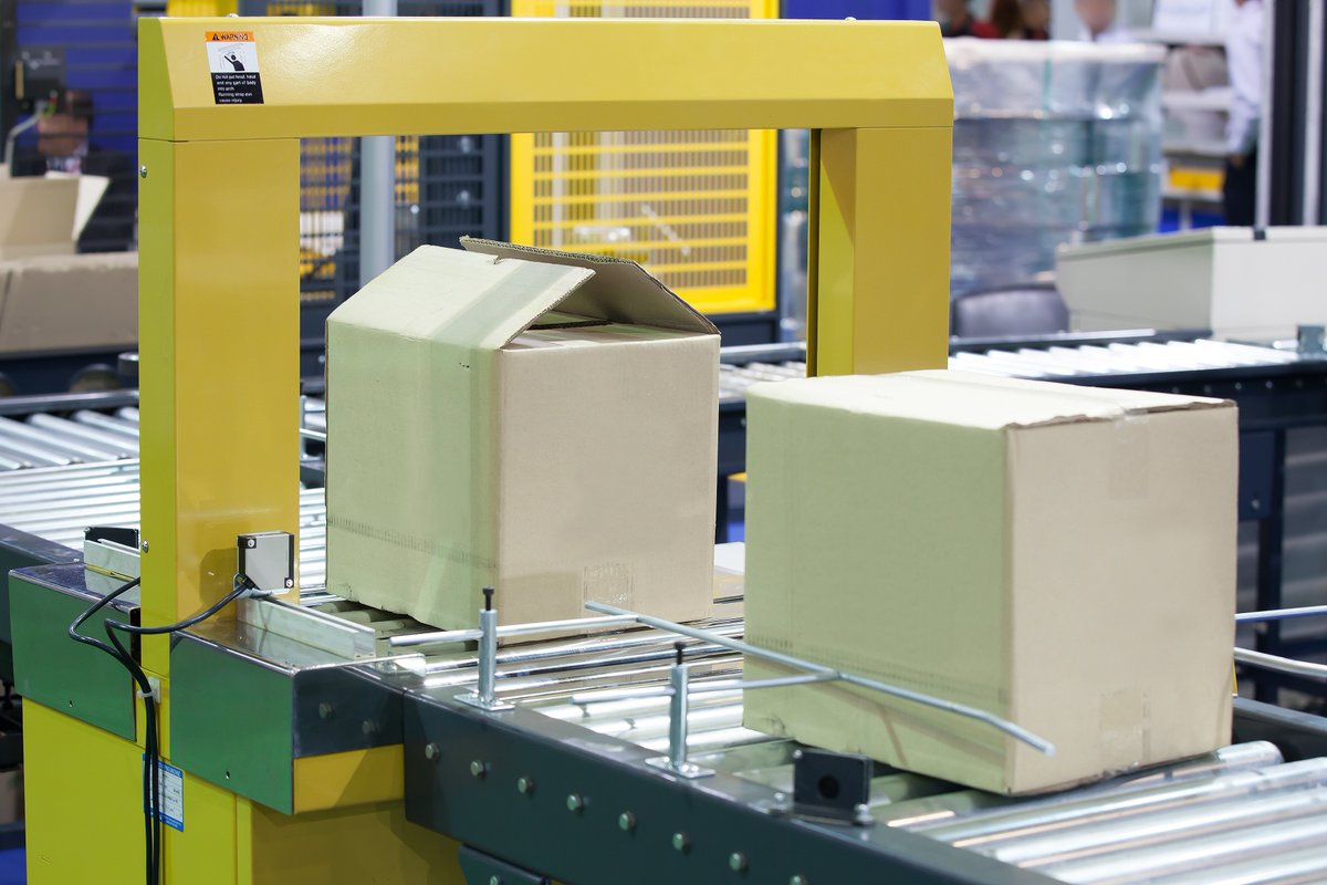 MnetNews's tweet photo. Contributing writer @KaylaEMatthews lays out a strategy for manufacturers to consolidate vendors when the time is right: https://t.co/uOK2GVbb7q https://t.co/TVZHwmfVht