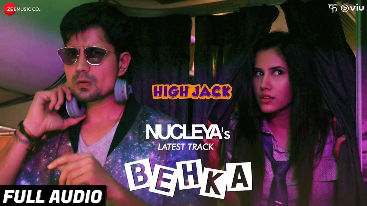 ThisIsSunrise's tweet photo. #NowPlaying
#LatestRelease from 
#HighJack
@ThisIsSunrise 
#Behka #VibhaSaraf @vibha_saraf 
Funky stuff with a lot of that sample going on! 
Nothing but the biggest #Bollywood and #Bhangra to get the weekend off on a good foot 
@ThisIsSunrise 
with Niraj 
@NJD_TWEETS til 10 https://t.co/kT0GFV1Hzr