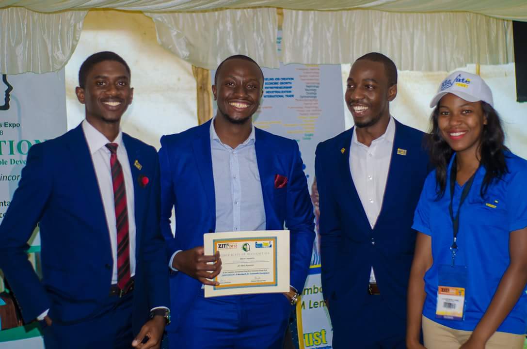 RenewableSolut3's tweet photo. Debutants at the end 2018 ZITF and attaining 1st position 🏆🥇for the Best Innovation under the Scholastica Innovators Competition..

#RenewableSolutionsEnt ♻💚💚 #ElevateTrust #sciencepays #renewalways ♻ #ZimRecycle📱📡 https://t.co/YNf7d3VO3q