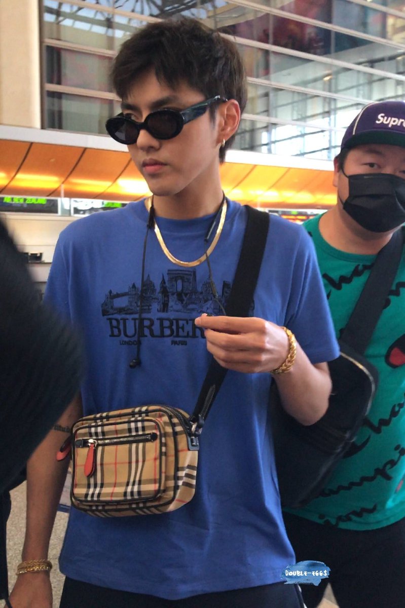 KrisWuTurkey's tweet photo. 180428 #KrisWu - Los Angeles Havalimanında

cr : 凡蛋蛋Double-egg https://t.co/Fk6SlX0I1Q