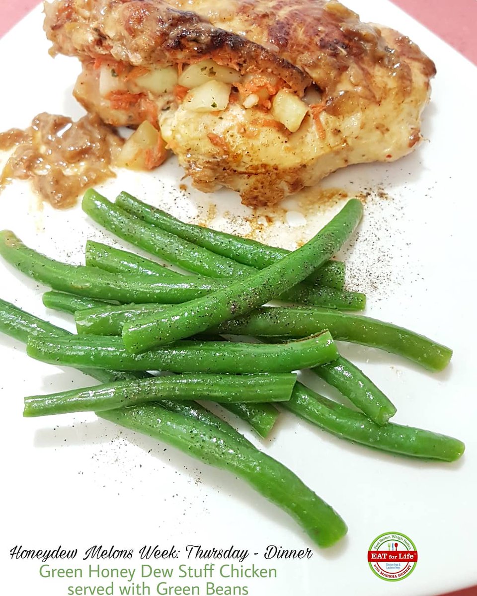 marsha_hebert's tweet photo. Honeydew Melons Week: Thursday - Dinner
Green Honey Dew Stuff Chicken served with Green Beans. 

So yummy! Tangy and slightly sweet flavour. ☺🍽💚

#dinner #honeydew #melons #paleo #meat #glutenfree #dairyfree #meals #chicken #carrots #beans #paleodinner #healthydinner https://t.co/POi5g63kTi