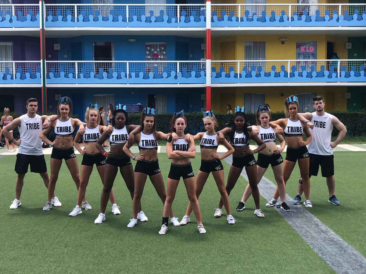 TribeCheer's tweet photo. The world ain’t ready. #chiefs #xsmallcoed https://t.co/ppbYkhp3sK