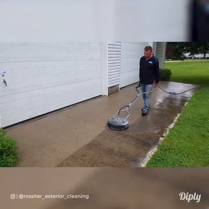 Satisfying powerwashing!
Credit: http://bit.ly/2KQ7xhC