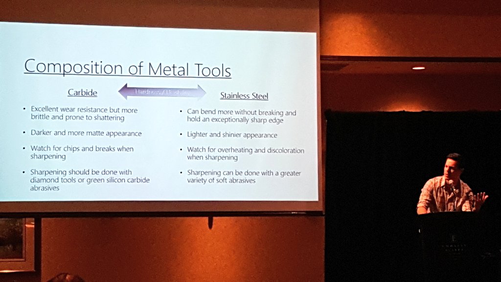 paleeoguy's tweet photo. Chief Preparator Aaron Giterman of @naturalsciences is a tool care master! Your prep job is only as good as your tools. Keep your needles pointy, your blades sharp, and your stones whet! ;)
#AMMP11 #fossilfriday @AMMPaleo https://t.co/HbSyROOqyF