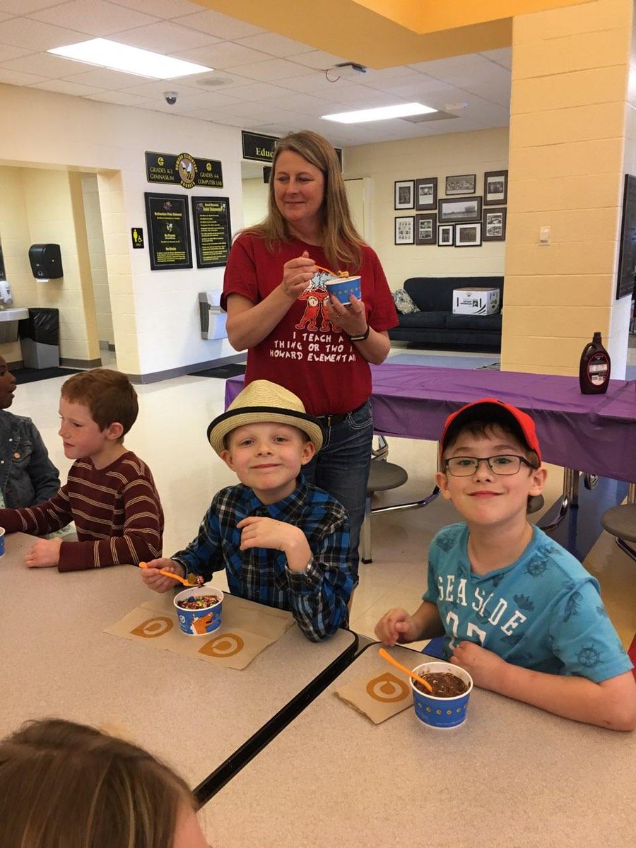 Thanks to Duke Energy for their $1000 gift to support our Adopt-A-Grandparent program!  @KJPirate1