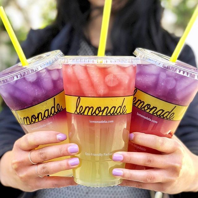 afandco's tweet photo. Live a colorful life with @lemonadela's new Skinny Lemonade T's made with butterfly pea tea! 🍋 #drinkcolorfully #afandco 📸:@allie.eats https://t.co/qXOnGj4Tyi