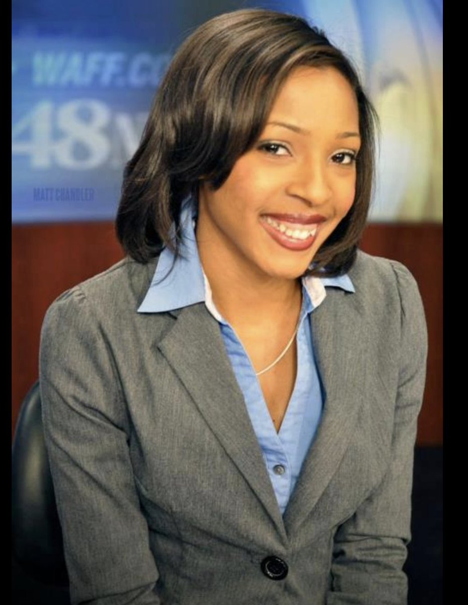 Summerof83_TV's tweet photo. #oldheadshotday #formerreporter #FlashbackFriday https://t.co/7THSQWdN6Z