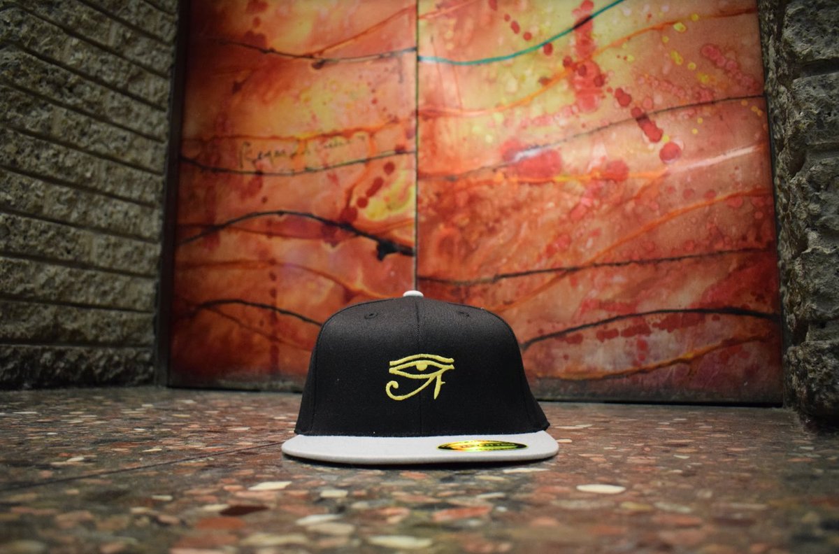 wearecapbeast's tweet image. Each new day is a chance to change your life. We have our "eye" on the weekend. What are your plans? 😎 #CapBeast #CapBeastMode #Weekend #WeekendWarrior #Chillax #Swag