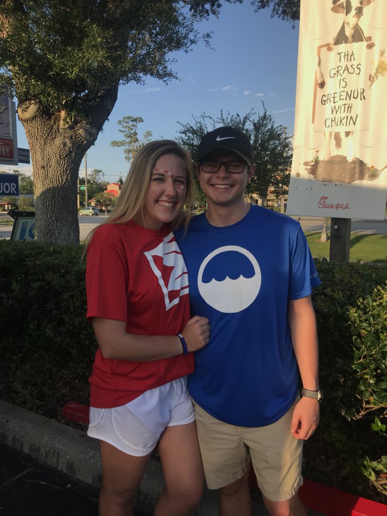 cameronmg's tweet photo. Here’s a quick life update as to what your favorite couple has been up to lately ❤️💙 #safarirules #oceandrools https://t.co/aUEhkSxYBb