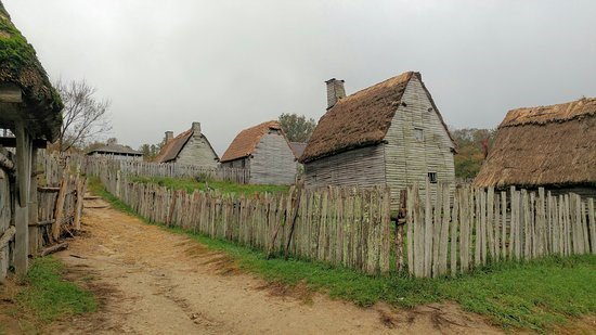 BoehmLisa's tweet photo. Bridgewater State will run HIST 550 at the Plimouth Plantation during Sum, Sess. II. July 9-July 13 the course will be held at the center, with the rest online. Perfect for the history buff or teacher/hands-on-history  @BridgeStateU  @BSU_Grad https://t.co/zfoqF6X59j
