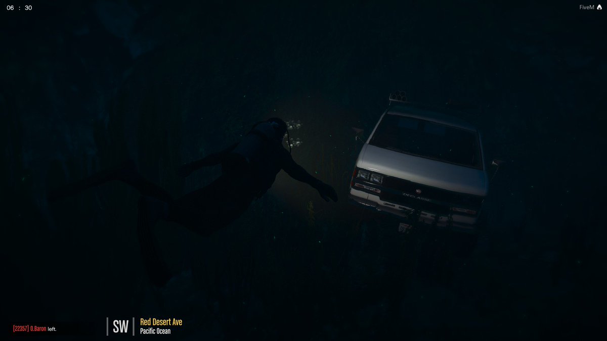 UKRPC_RBram's tweet photo. Never though I would have to jump into a Diver Suit to search for a Firearm in the van that had drove of the end of the pier. @WMRPC_Official @WMRPC_TKay https://t.co/Ct5c7iifzt