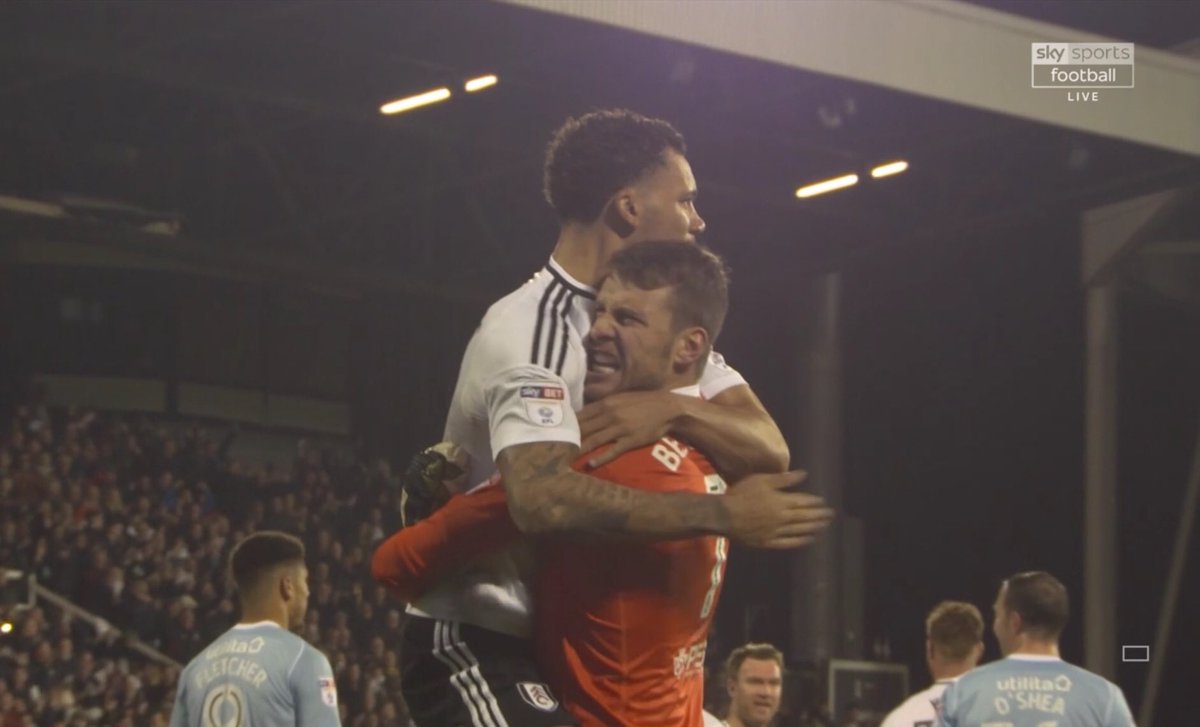 SkySportsStatto's tweet photo. Longest unbeaten runs in @SkyBetChamp since start of 2004-05 season.

33 - @ReadingFC (2005-06)
23 - @BurnleyOfficial (2015-16)
23 - @FulhamFC (2017-18)
22 - @pnefc (2005-06) https://t.co/u2VRx8WU6U