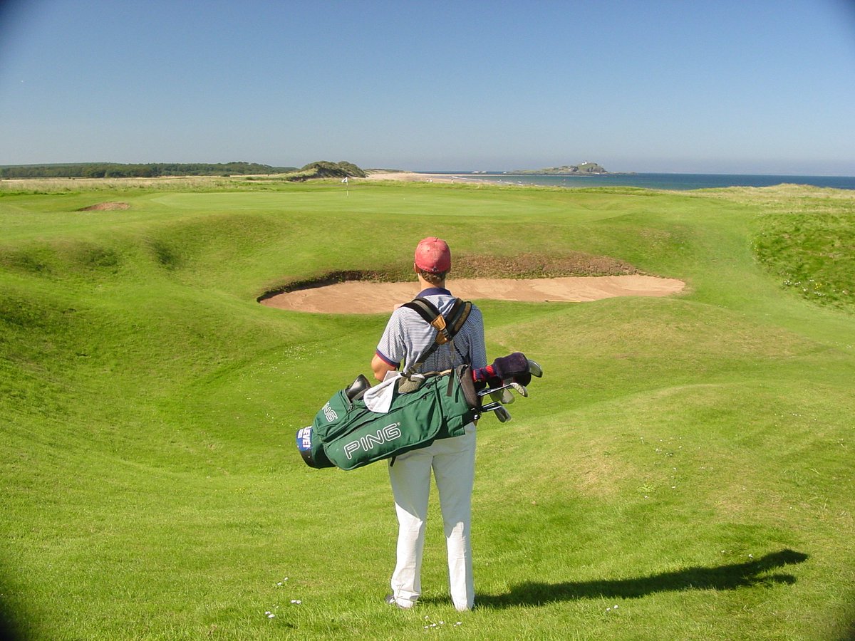 HogansBookLied's tweet photo. @themobilegolfer Holes 6 and 15. #par3s #september2004 https://t.co/Eo2Z5LVzzY