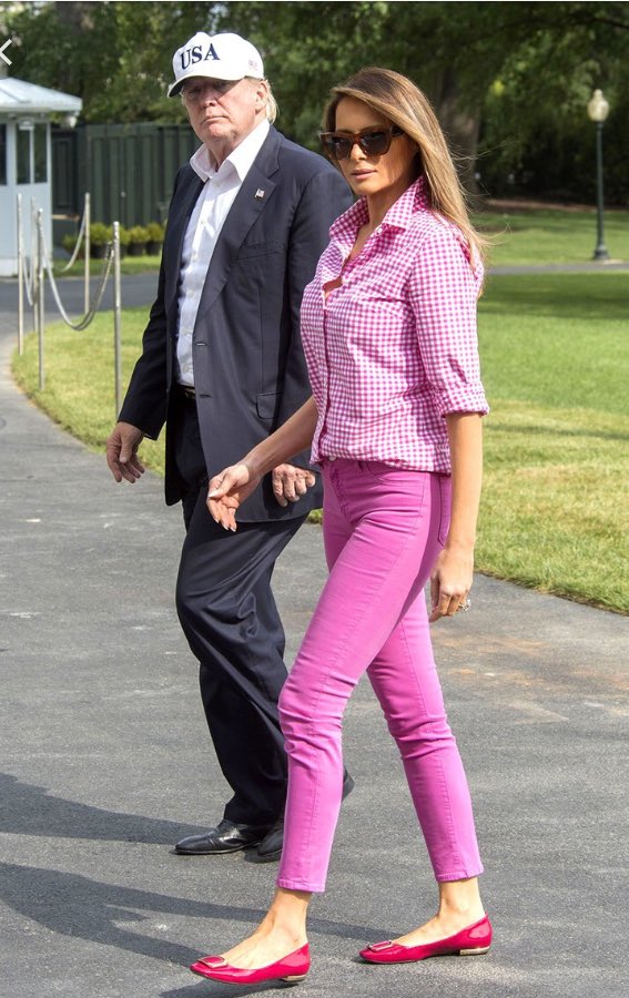 BLUEgrasscrazy1's tweet photo. Happy Birthday Melania Trump, The First Lady, #FLOTUSBirthday you are Beautiful, and we love you very much. May God Bless You!!! https://t.co/HgkmtA0MjA