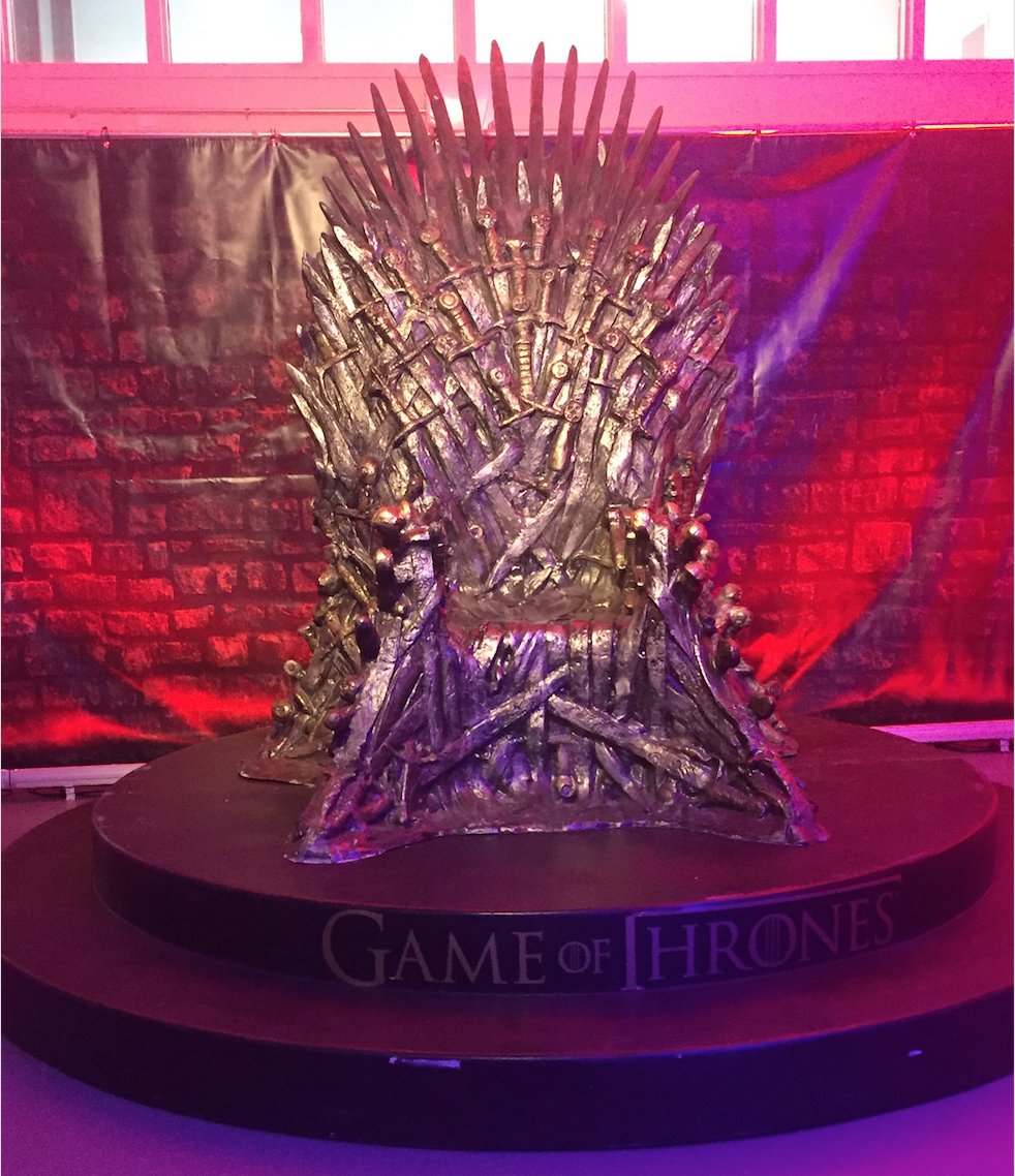 butv10's tweet photo. The @GoTVFS is less than 24 hours away, and the #IronThrone is waiting to be claimed. Stop by this weekend to take a photo atop the throne and see who will prevail in the #FinalSeason of @GameOfThrones! https://t.co/uWglDX0wZ9 https://t.co/vN8zTrox4k