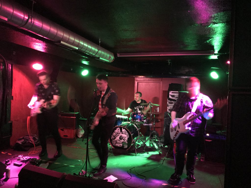 Trying us out with some new songs <a href="/nice_n_sleazy/">Nice N Sleazy</a> it’s the excellent <a href="/ANIMALxMOTHERS/">@TheAnimalMothers</a>