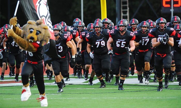 michaelneel10's tweet photo. Happy to have received my first offer from Davidson College! @Scott_AbellFB @DavidsonFB https://t.co/RiXZrtawT4