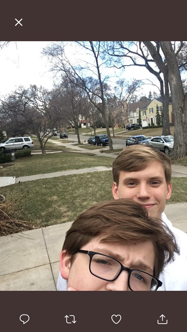 KrötenFicker tweet media