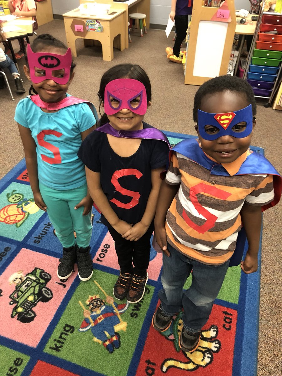 AmyOlesen_ELL's tweet photo. Today the kindergarten classes dressed up as the Letter People. My kindergarten ELs were the letter S for Superheroes! They were SO excited. Thanks, Mr. Olesen, for lending us the gear. @JeremyOlesen #sepwb #sepESOL #seplearns https://t.co/rJ6PpDByqd