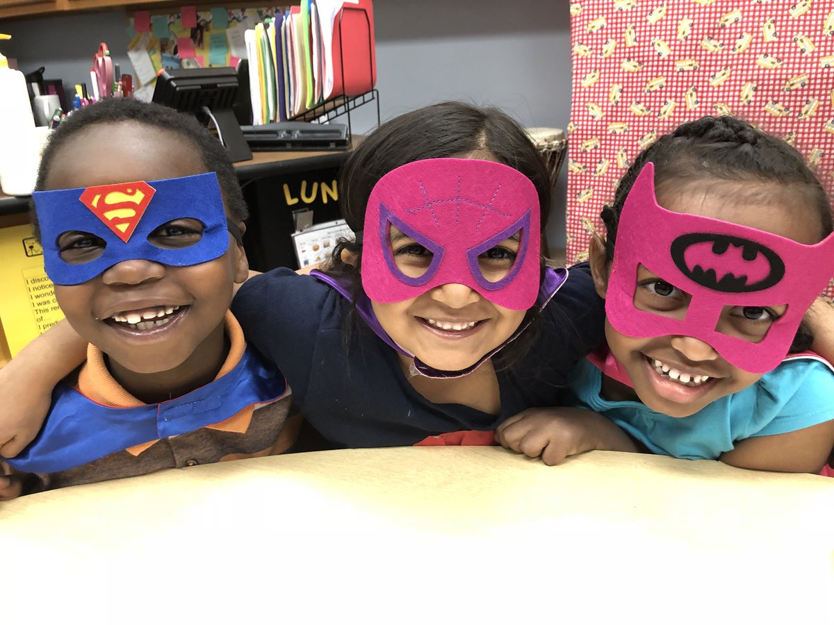 AmyOlesen_ELL's tweet photo. Today the kindergarten classes dressed up as the Letter People. My kindergarten ELs were the letter S for Superheroes! They were SO excited. Thanks, Mr. Olesen, for lending us the gear. @JeremyOlesen #sepwb #sepESOL #seplearns https://t.co/rJ6PpDByqd