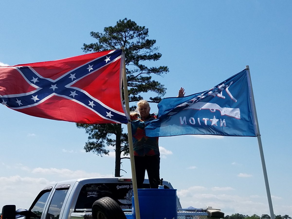 trailmaster88's tweet photo. My beautiful wife representing yeeyeenation in Talladega @EarlDibblesJr @NASCAR @Talladega @GrangerSmith @YeeYeeNationFC https://t.co/GvcTKCMpw8