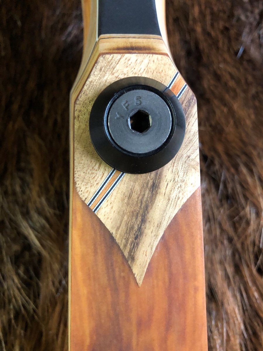 lifecyclegear's tweet photo. Salvaged logs from the coastal forests of Oregon supplied the Myrtle and Pacific Yew for this LifeCycle Beartooth by Wengerd! ~ #lifecyclegear #lifecyclebows #traditionalarchery #tradlife #recurvebow #conservation #sustainable #sustainability #hunting #whitetaildeer #archeryhunt https://t.co/7cKKiYzeyI