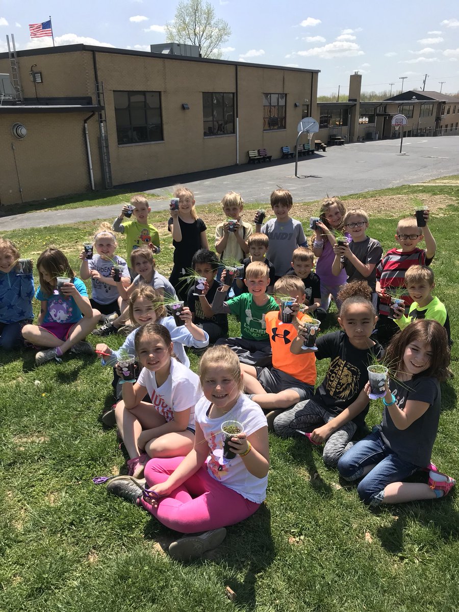 waglerLES_1st's tweet photo. STEMulating Friday - today we observed our growing pumpkin plants, cut our grass, investigated butterflies, and moved the cocoons into the net. Anxiously awaiting the arrival of our butterflies 🦋 #LionPride # firstgrade #springstem https://t.co/DhPqXq7Z0P