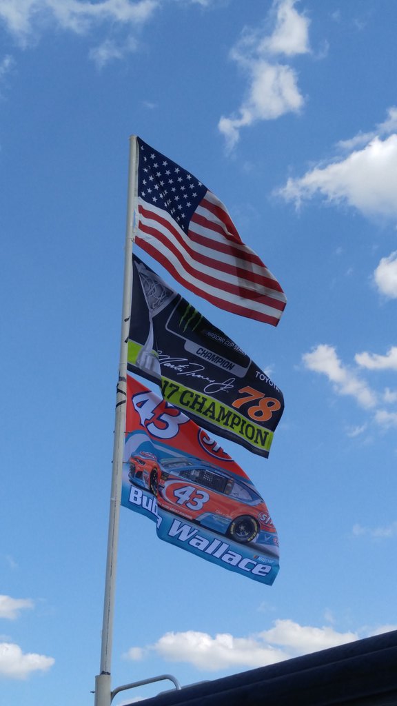 RyanLMcCollough's tweet photo. Reppin' three of our faves @TalladegaSuperS: Merica, MTJ and Bubba! 

@MartinTruex_Jr @BubbaWallace @FRRacingTeam @RPMotorsports https://t.co/J1ek37RzLB