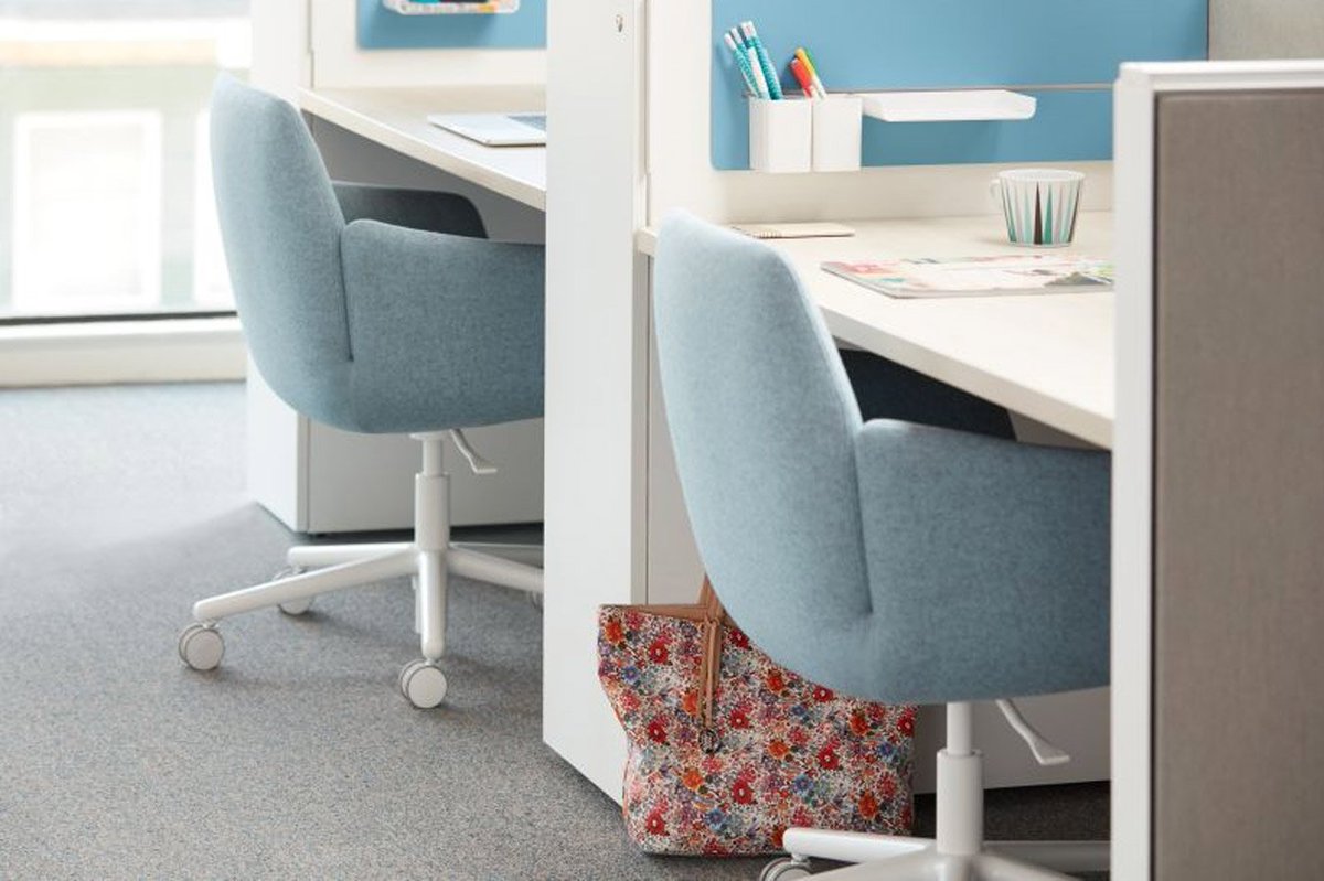 bijacksonms's tweet photo. World-renowned architect and designer, Patricia Uriquiola @PUrquiola sketches another beautiful addition to the @Haworthinc POPPY family of seating, available through your consultant @ Business Interiors @bijacksonms https://t.co/3pWxvOeg3V https://t.co/d64BLpMX1k