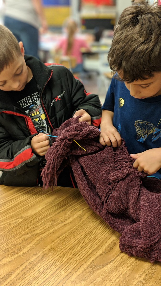 Lauren_CDM's tweet photo. Learning about 6 types of Simple Machines at McConnell Elementary today! @cdmfun @hamcoschools https://t.co/qGLEA8wCWy