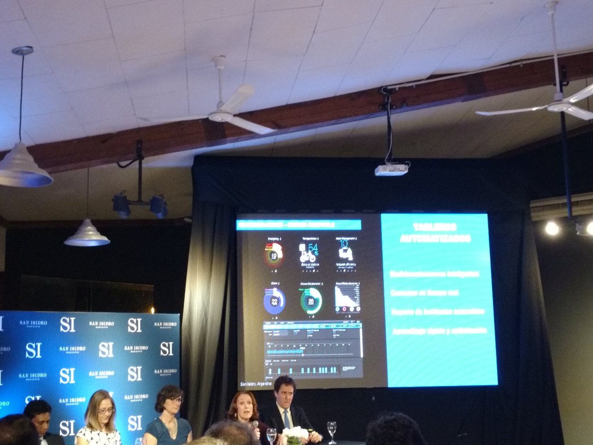 claususoto's tweet photo. Felicitaciones @ModernizacionSI
@edugbeaumont #SmarterCitiesChallenge 
@gustavoposse 
@rosefucello 
@IBM 
@IBMArgentina https://t.co/C8K5A4ckTg