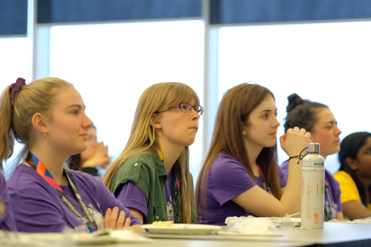 UWEngOutreach's tweet photo. Welcome to #Catalystconference2018! We’re kicking things off right with a panel from the amazing folks at  @thalmic .  #uwaterloowie #waterlooeng #wearetheengineers #womeninstem #kwawesome https://t.co/0tZwehxEny