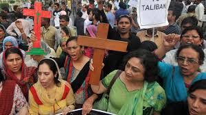 NewsDoses's tweet photo. Talking To Christian Domestic Workers, We Discovered How They're Subjected To Abuse At Work

Pakistani Things
https://t.co/cwpqa54Fbx https://t.co/wgc59IckMl