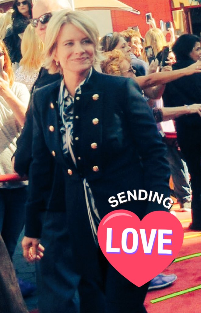 Redrose_AT's tweet photo. Good Luck to our girl tonight! ❤Going for the three-peat in Best Actress for Digital Drama! #DaytimeEmmys #Days #Bayhem #bingetheBay #whyIwatchDays #BestLeadActress for Kayla(2016) & Sara(2016,2017)! https://t.co/OWSQXeY6KT
