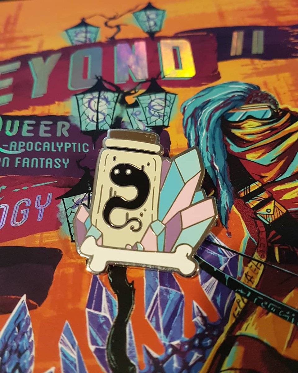 elyelsonfree's tweet photo. My copy of Beyond II came in the mail today!! It looks amazing!!! (I genuinely teared up a bit when I took it out of the packaging lol) 💖💖💖 thank you @sfemonster @tanekastotts https://t.co/puB3edCWOi
