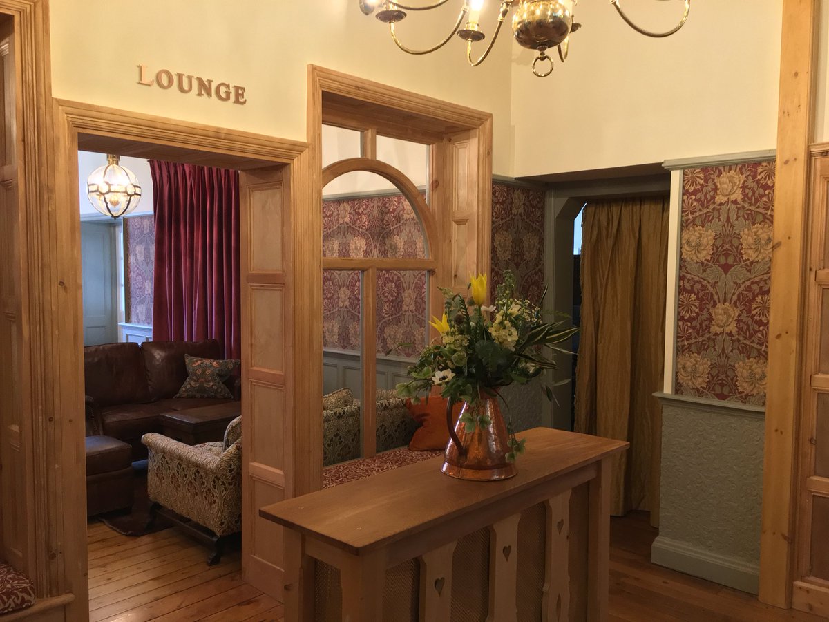 cookerytutor's tweet image. An #afternoontea at @TheGaddum is made extra special with tea from @Quinteassential and fine bubbles from @Nyetimber