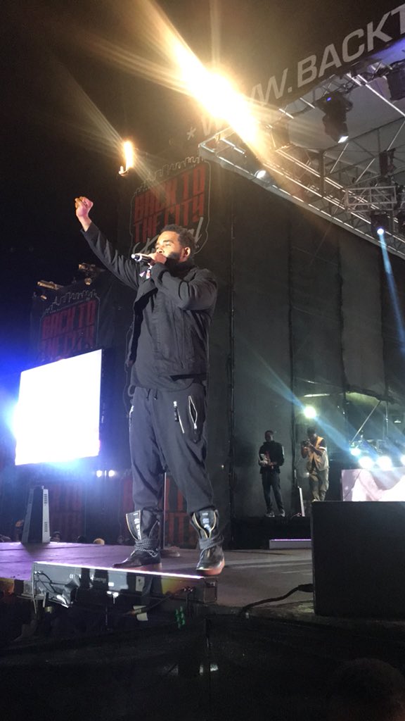 Likers_2Do's tweet photo. International Act @pharoahemonch brought all the black power βπΎβπΎβπΎ
#BTTC2018 #12YearsOfBTTC #FreedomOfSelf https://t.co/O5Px8Lf7sw