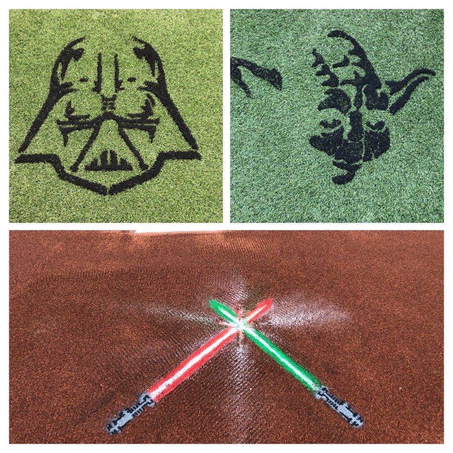 LibertyBaseball's tweet photo. Our grounds crew is better than yours...just saying 🤷‍♂️ #OneFlame https://t.co/bC1pN7y7nN