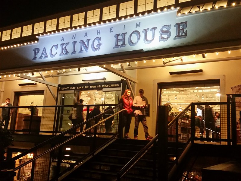 Soul food Friday night at <a href="/packingdistrict/">Packing District</a>!