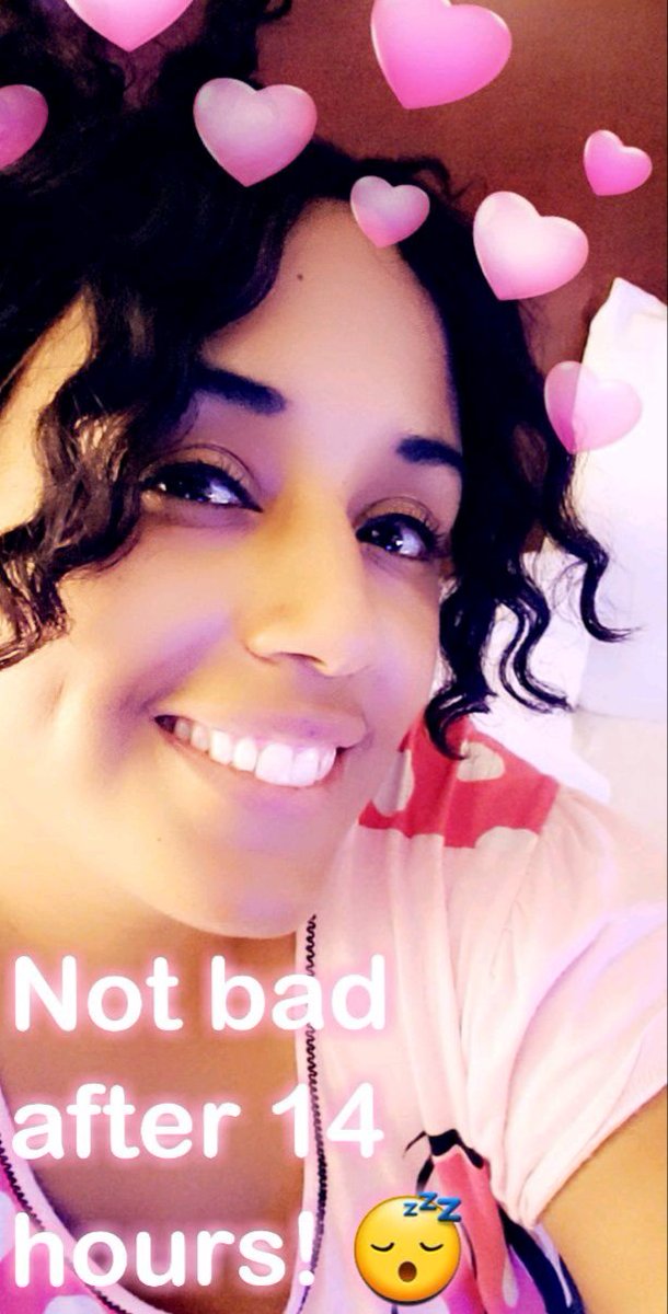 QueenCori's tweet photo. When you're tired after 14 hours but feeling so grateful for beautiful souls in the world! I won't give up hope on humanity! I'm devoting myself to being the change I want to see! #Blessed #GodIsGood #MaryGirls #LetsStartANew #Women4Justice #MyBestLife #LifeInTheQueensLane 👑👑👑 https://t.co/qIf3MS63vV