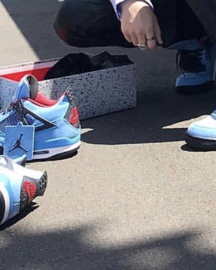 nicekicks's tweet photo. Do you mind if the retail release has NIKE AIR on the back and not CACTUS JACK?

📷 rayscorruptedmind https://t.co/dIJZIuikEo