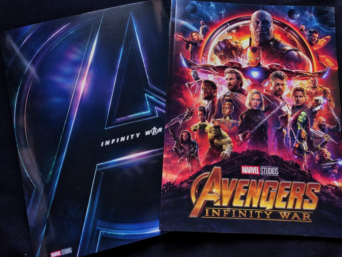 Ara 1 あおえいろ録 Ar Twitter アベンジャーズ インフィニティ ウォー のパンフレットは 映画史上で最も価値ある1冊かもしれない アベンジャーズ のパンフレットである点 何人もの豪華キャラ 俳優が埋め尽くしてる点 Mcu映画18作品の詳細な