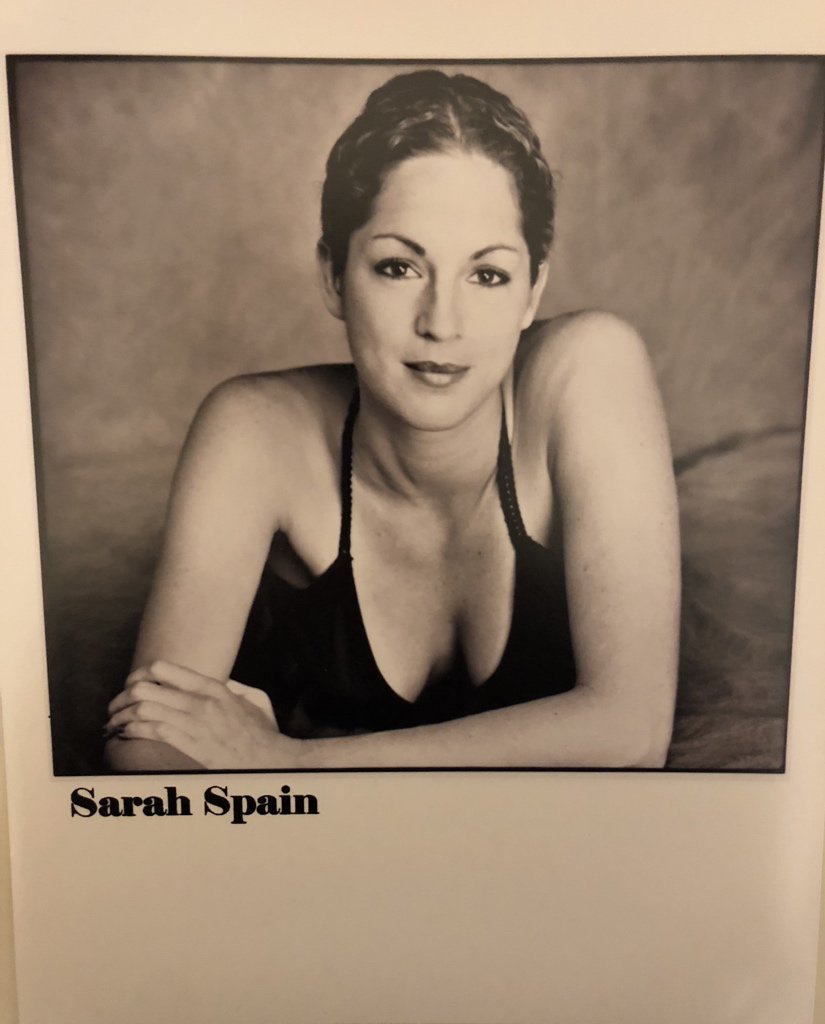 SarahSpain's tweet image. It’s #FirstHeadshotDay and if yours are B&amp;amp;W... you old! 

#CurlySue #NotAPerm #SpermEyebrows