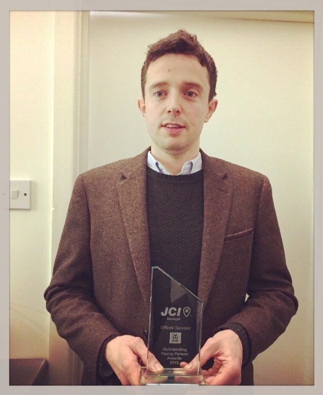 Chrismolloy_'s tweet photo. April continues to get better and better...ive just been chosen as one of the top ten outstanding young person for Donegal at the @JCIDonegal #backedbyaib awards in the @RadissonBluLK Thanks a million #Donegalfood #justachef loving what I do.. https://t.co/Q7um1ftgTL