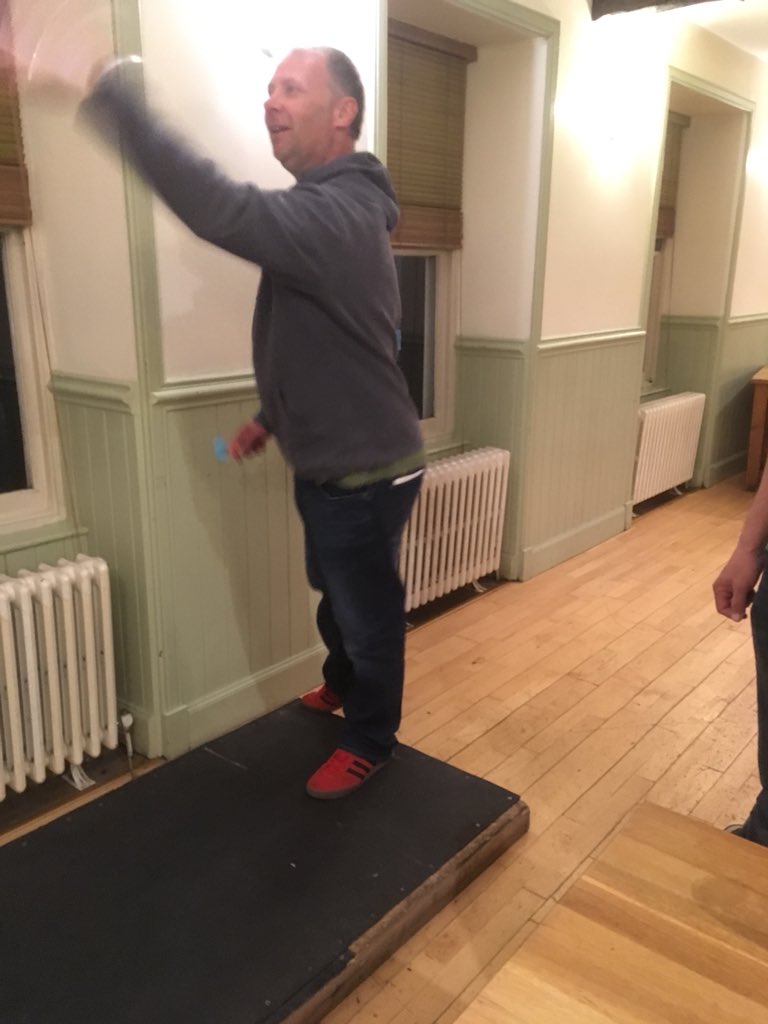 SBOmad's tweet photo. Beautiful day in Dumfries some good birds, a sunbow, a weird bow in the sky and @GT1366 playing darts off children’s mark #fuckingcheat @RyanIrvine79 https://t.co/igrPyjVQ1t