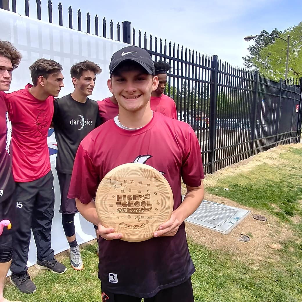 ConnectionsGuru's tweet photo. @DSA_DurhamNC Congrats to Stratton E. DSA to him &amp; his Jordan #DirtyBirds Ultimate Frisbee Team winning STATE CHAMPIONSHIP &amp; now heading to Nationals! They are ranked #9 in the NATION! https://t.co/JZpfDobAOw