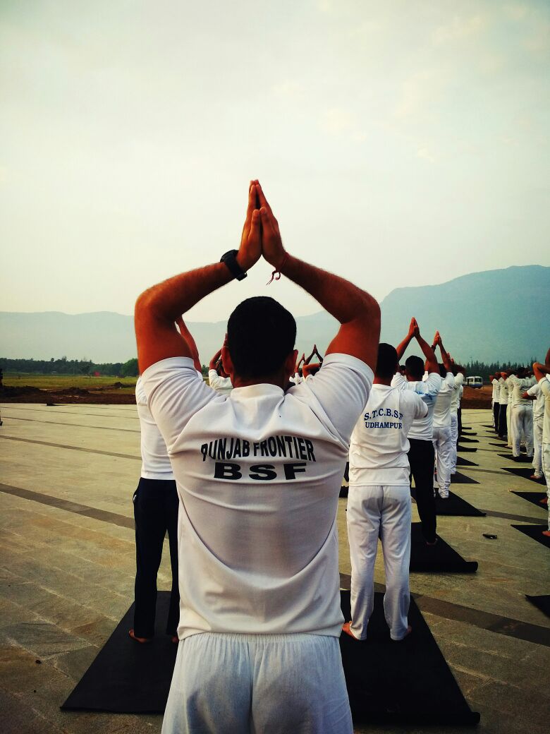 Sadhguru tweet media