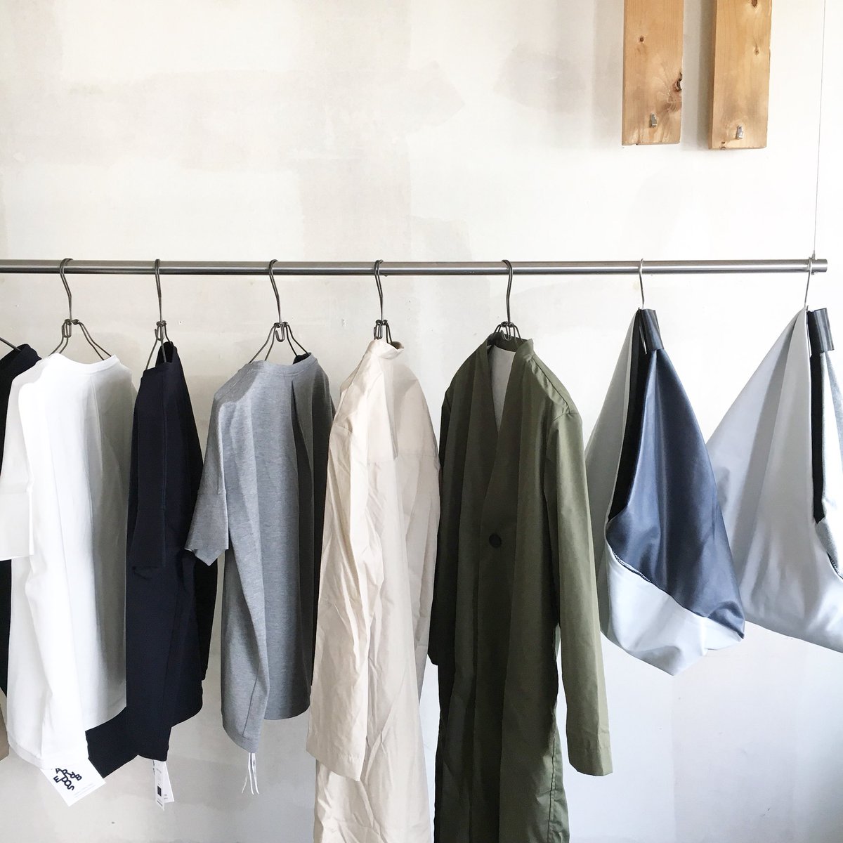 modeofdetail's tweet photo. GWスタート。
快晴の下、本日もWARDROBESオープンしております。
皆様のお越しをお待ちしてます！

WARDROBES

EVERY SATURDAY
12:00〜20:00

東京都渋谷区桜丘町１７−９第二昭和ビル401
https://t.co/fdg2FLPGAJ https://t.co/1UJfKgwhVx
