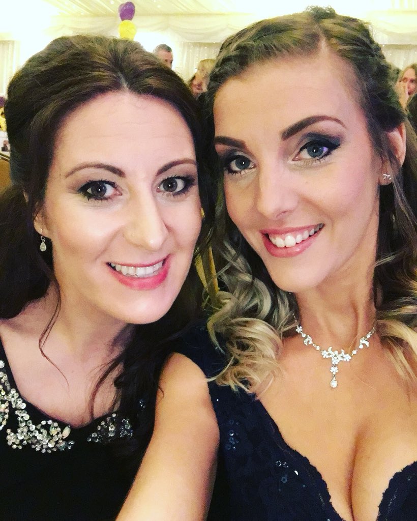 Hanbaz25's tweet photo. Such an amazing evening for a beautiful person! 💙 #OneForJames https://t.co/F6G95R0sFb