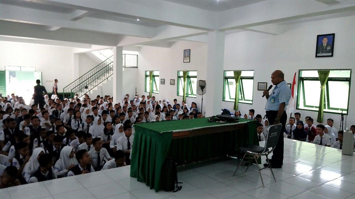 Alasan Masuk Nusantara Sma Taruna